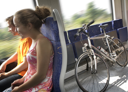 Normal_reiziger_fiets_bus_syntus